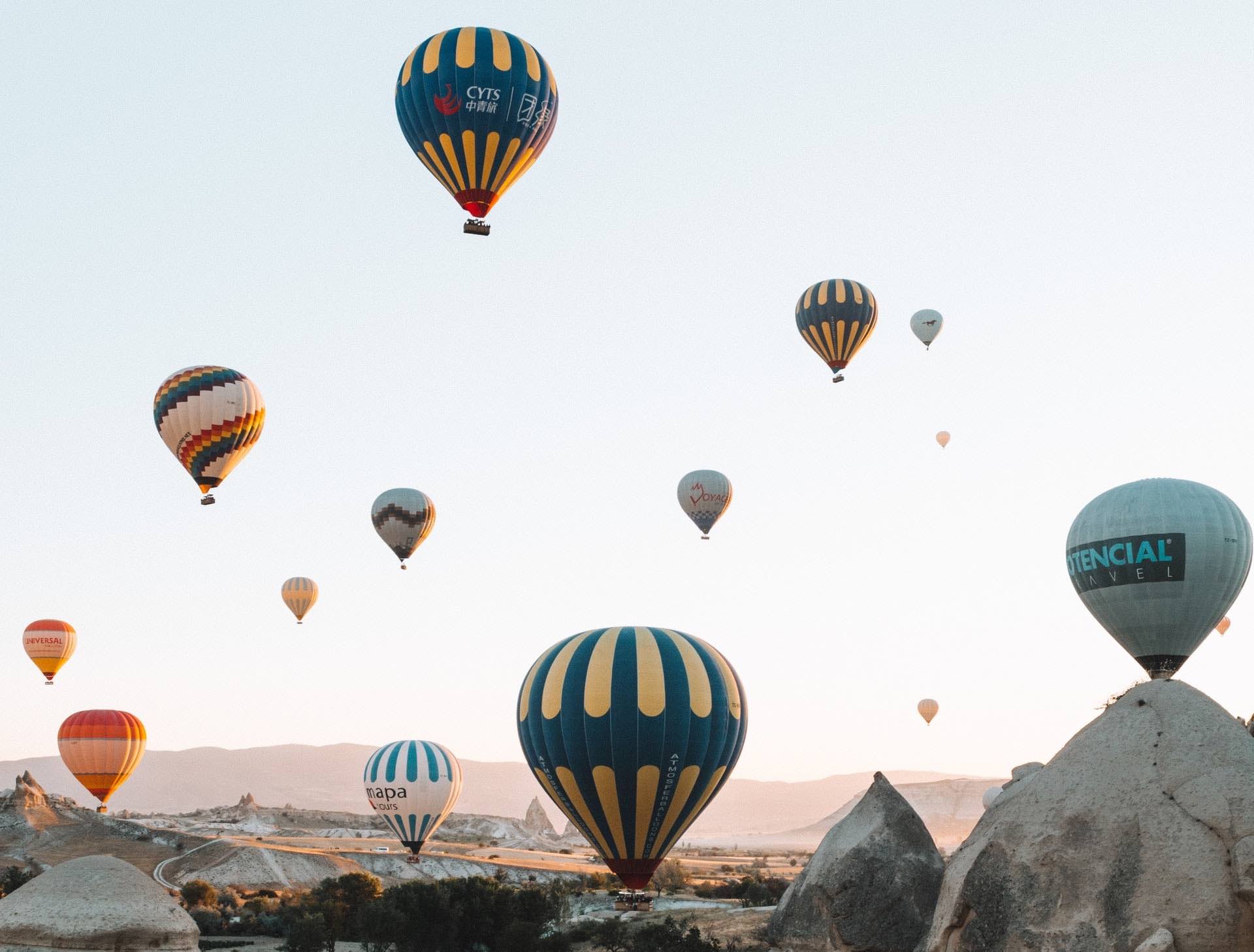 Morse code Over instelling Schouderophalend Cappadocia Hot Air Balloon in 2023 - Ultimate Guide You Need to Know -  Offbeat Escapades | Offbeat Travels & Van Life Blog